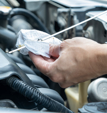 Car Oil Level Check